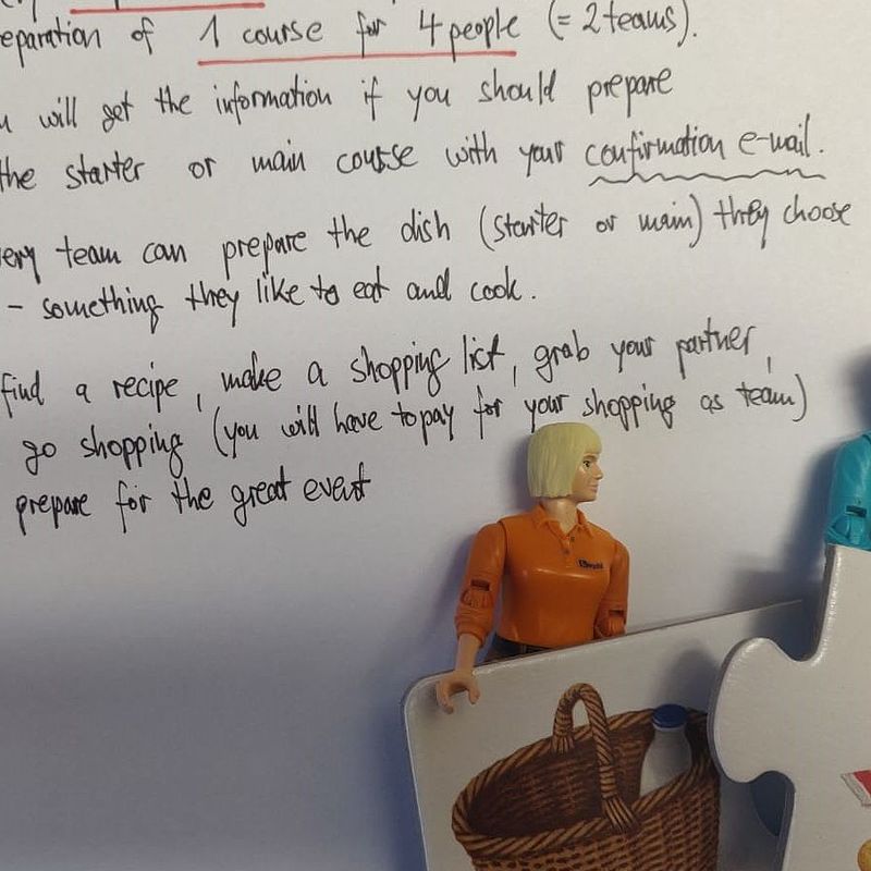 Playmobil-Figuren als anschauliche Add-Ons für die Spielregeln